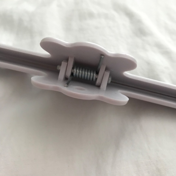 Music Paper Clip Sheet Music Holder On Stand Scales Black White Treble Clef - Picture 8 of 12